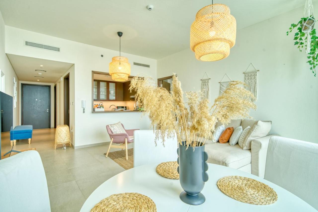 Boho-Chic Cosy 1Br, Minutes To Burj Khalifa Apartamento Dubai Exterior foto