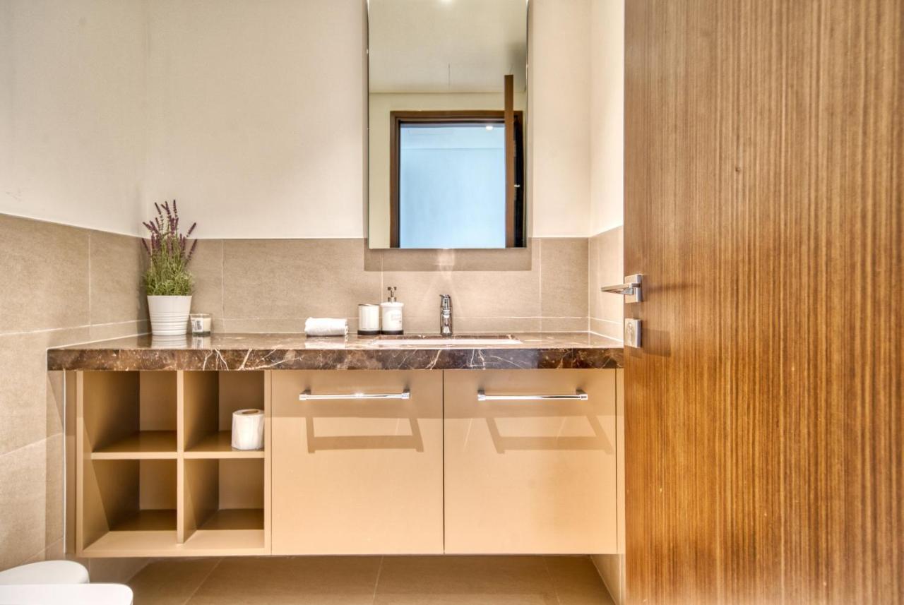 Boho-Chic Cosy 1Br, Minutes To Burj Khalifa Apartamento Dubai Exterior foto